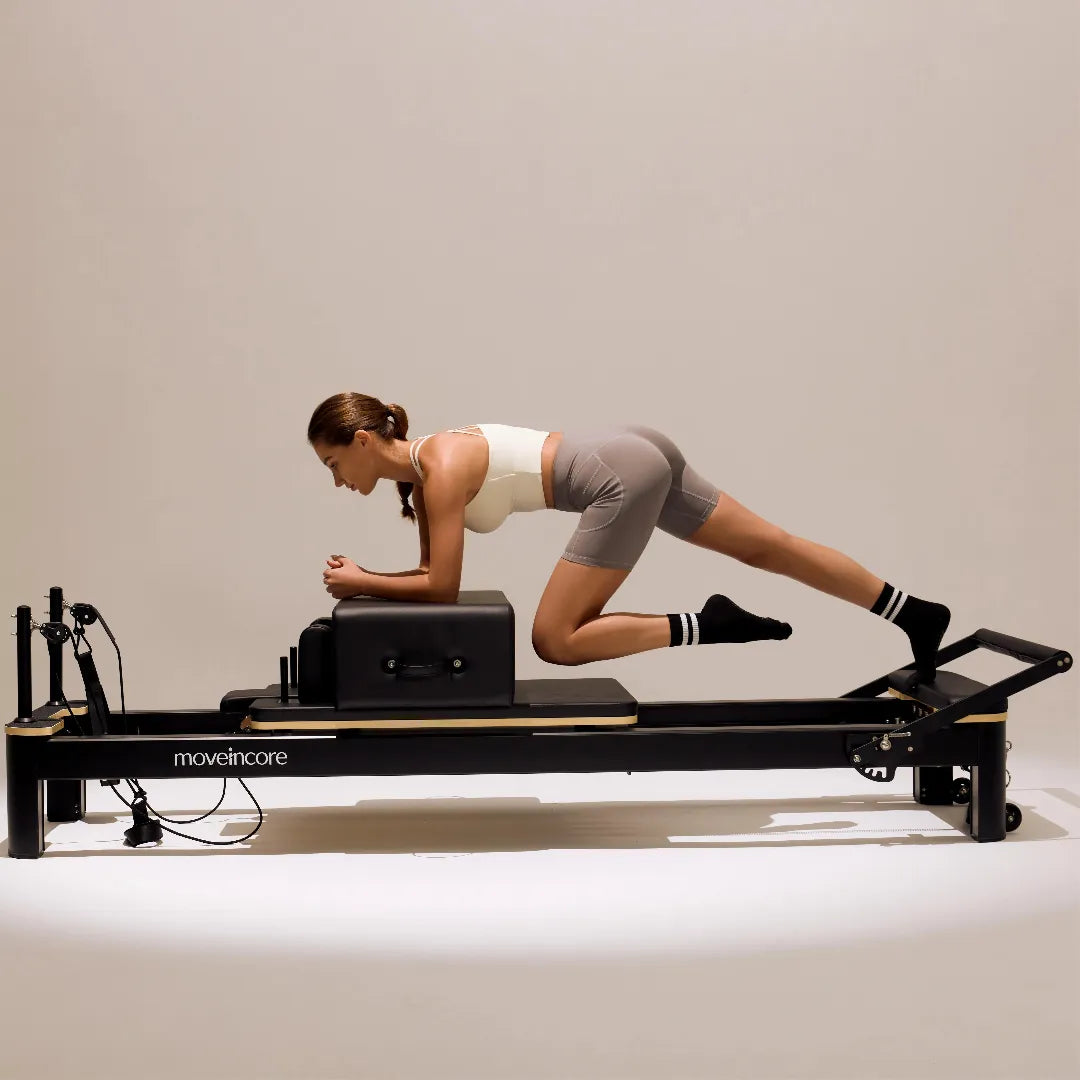Aluna - Precision Aluminum Pilates Reformer Commercial Reformer Machine
